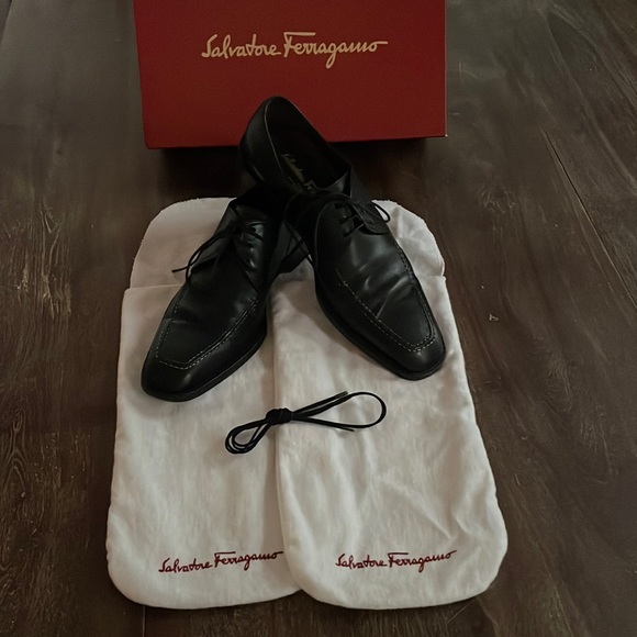 Salvatore Ferragamo Vintage Delirio Black Calf Leather Lace Up Dress Shoes 7 1/2 - Picture 2 of 16